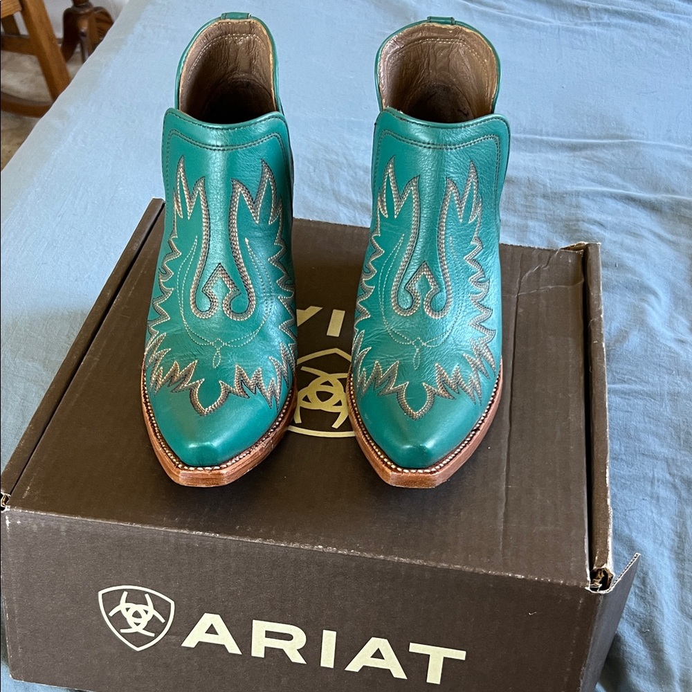 Ariat Turquoise Western Ankle Boots